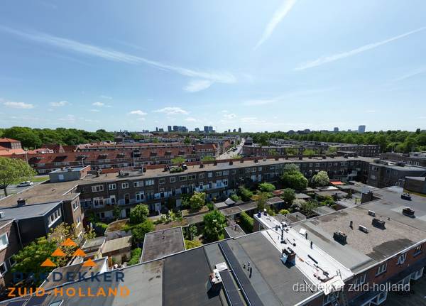 Luchtfoto van daken en dakgoten in Zuid-Holland