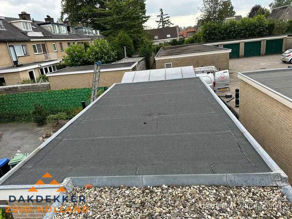 Dakinspectie plat dak na renovatie in Zuid-Holland